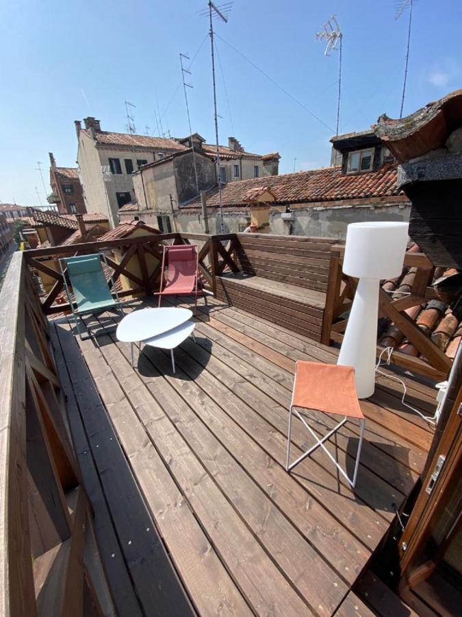 Apartamento Casa Virginia Direct At The Canal Cannaregio With Own Roof Terrace
